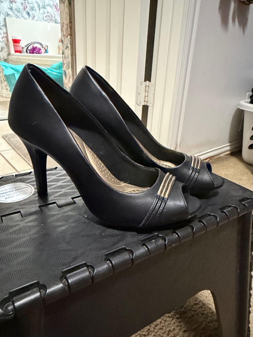 dexflex comfort Black Open-Toe Heels with Subtle Metallic Trim